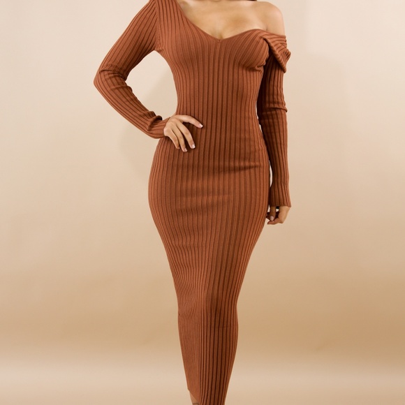 Sweater Dress - Picture 3 of 4